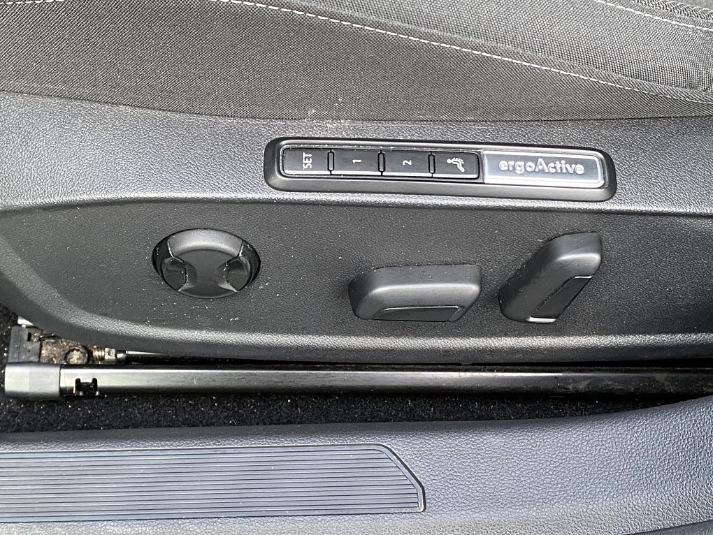 Volkswagen Golf 1.5 TSi Style