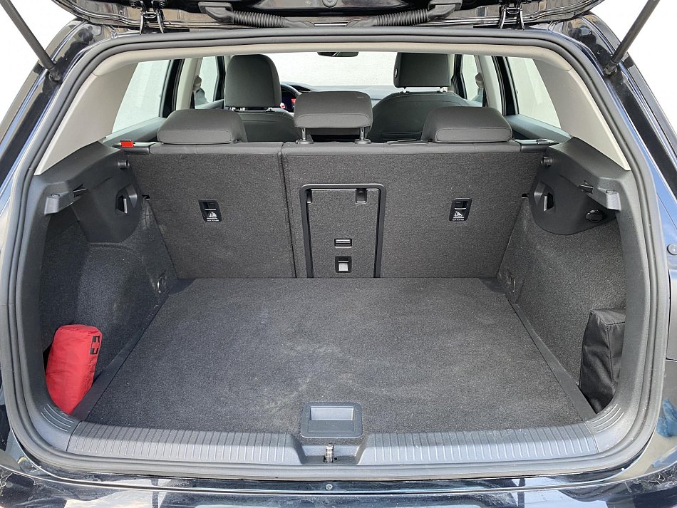 Volkswagen Golf 1.5 TSi Style