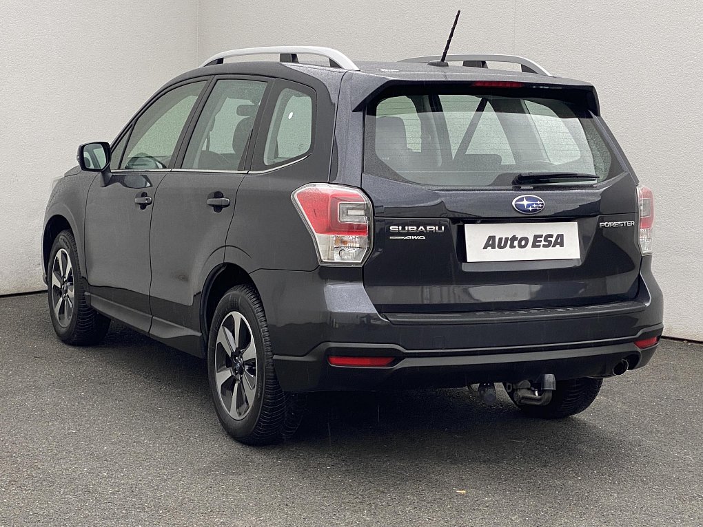 Subaru Forester 2.0 i  AWD