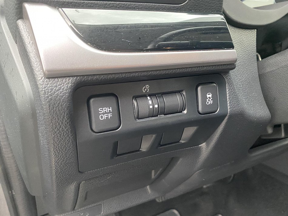 Subaru Forester 2.0 i  AWD