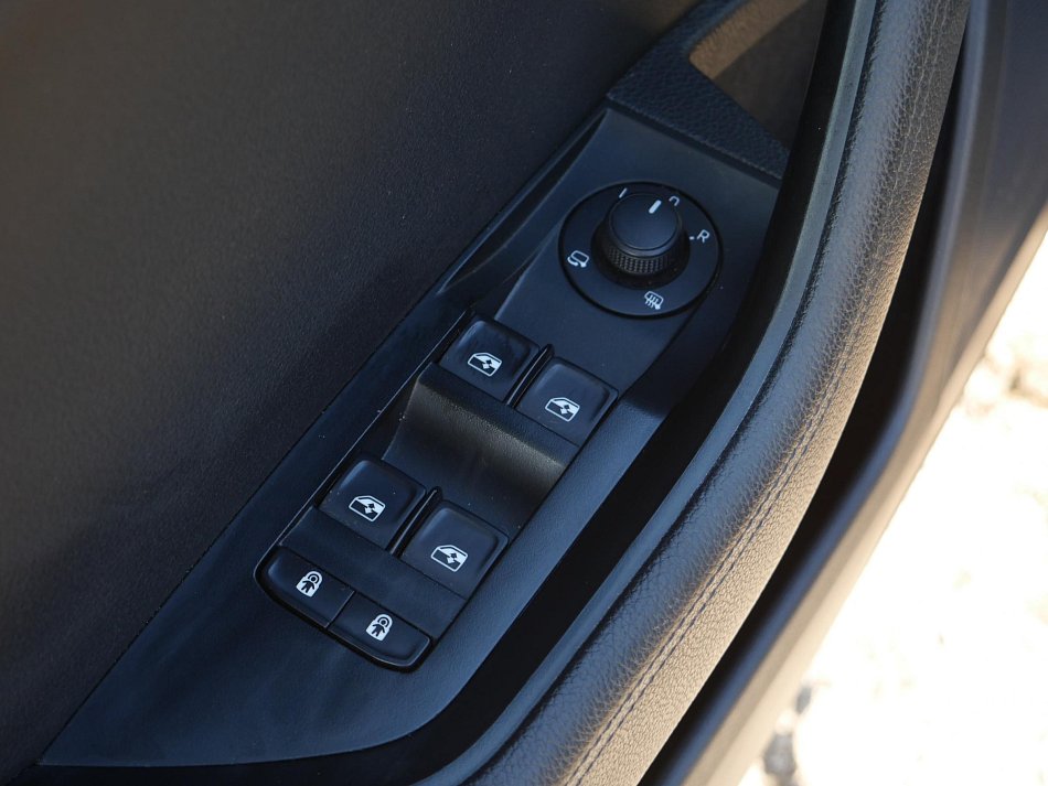 Škoda Superb III 2.0 TDI Style