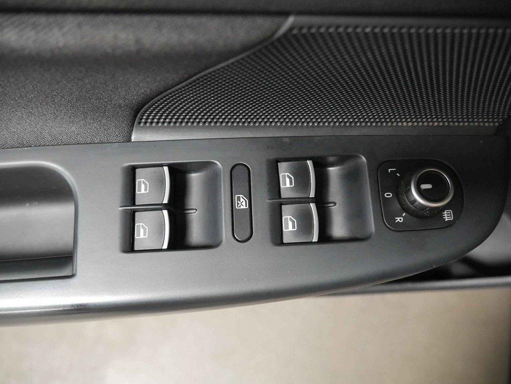 Volkswagen Golf 1.6.TDi  4x4