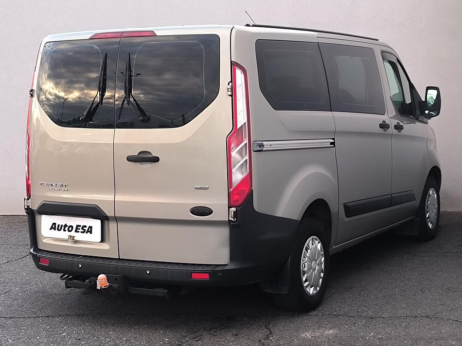 Ford Transit Custom 2.2 TDCi Trend 8míst