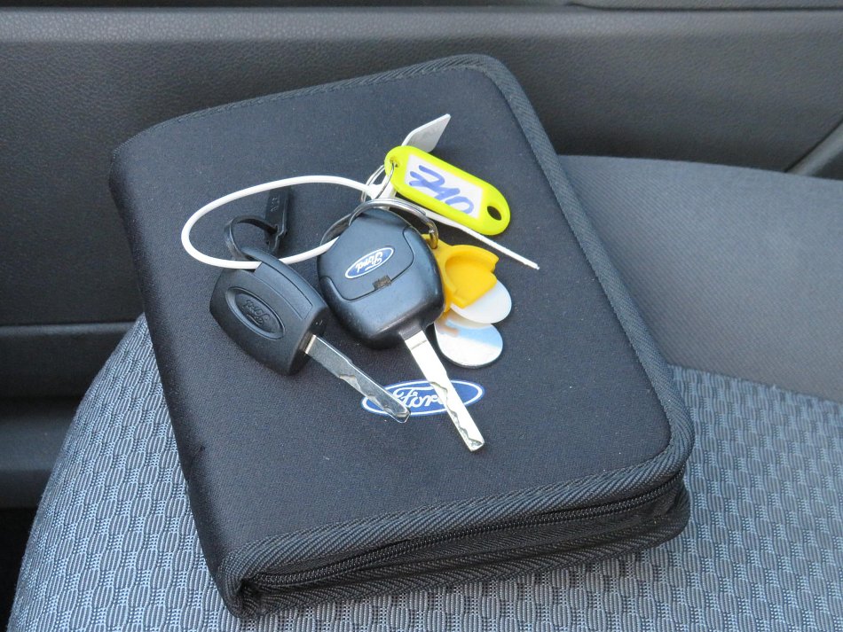 Ford Focus 1.4i 