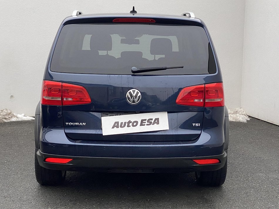 Volkswagen Touran 1.4 TSi CROSS