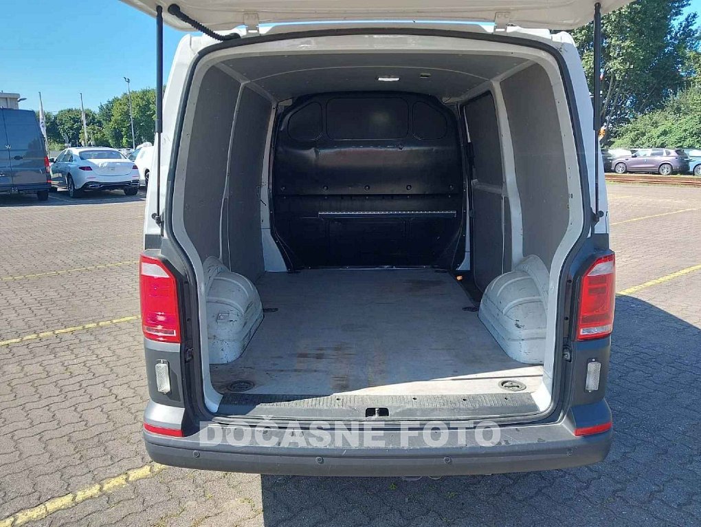 Volkswagen Transporter 2.0TDi  T6