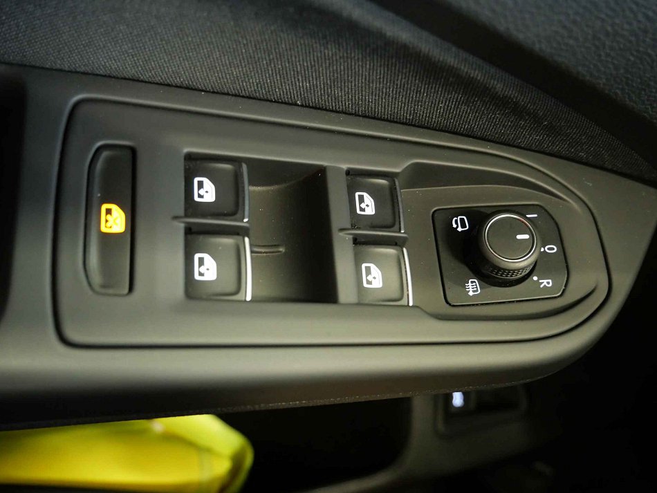 Volkswagen Golf 1.5 eTSi Style