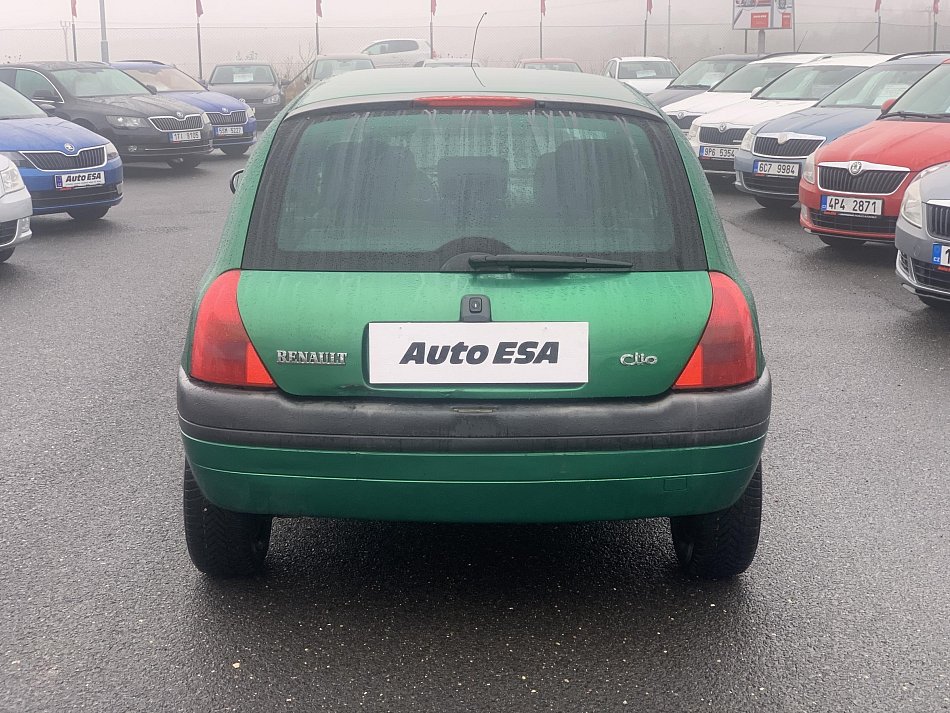 Renault Clio 1.2i 