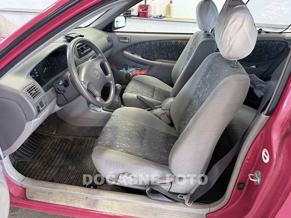 Toyota Corolla 1.3i 