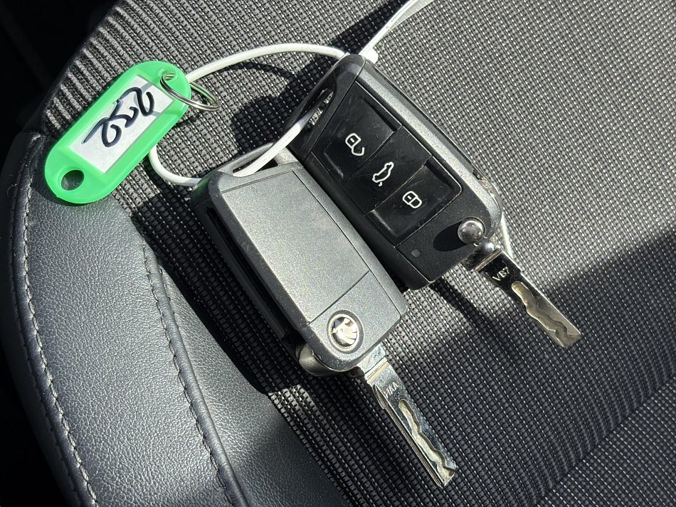 Škoda Octavia III 1.8 TSi Elegance