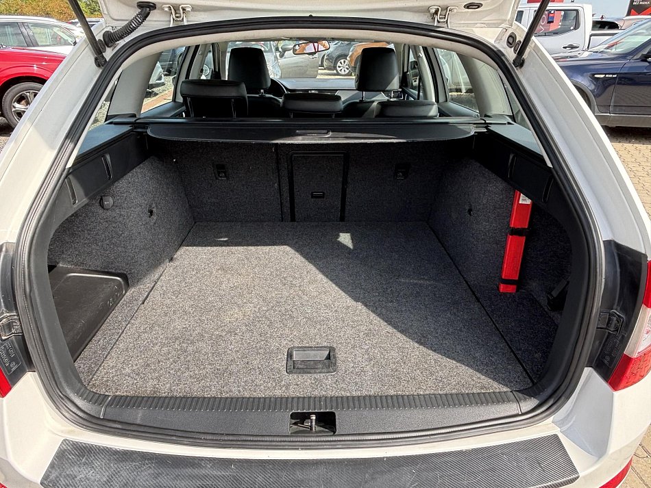 Škoda Octavia III 1.8 TSi Elegance