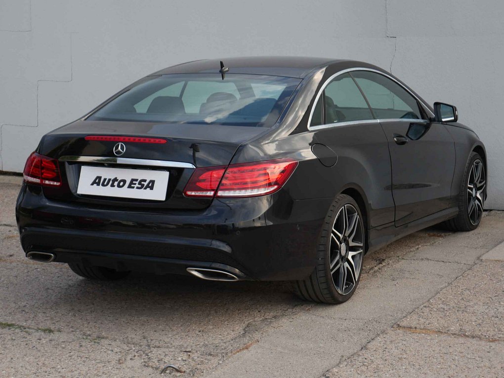 Mercedes-Benz Třída E 3.0 CDi  350
