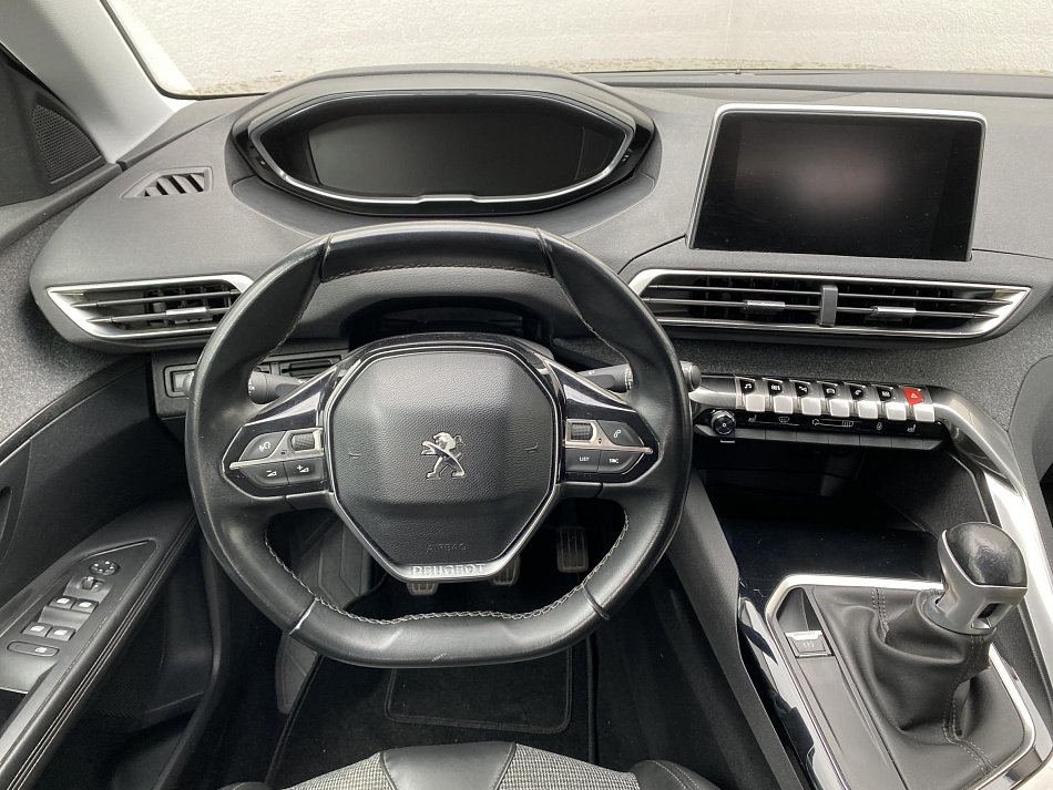 Peugeot 3008 1.6 HDi Allure