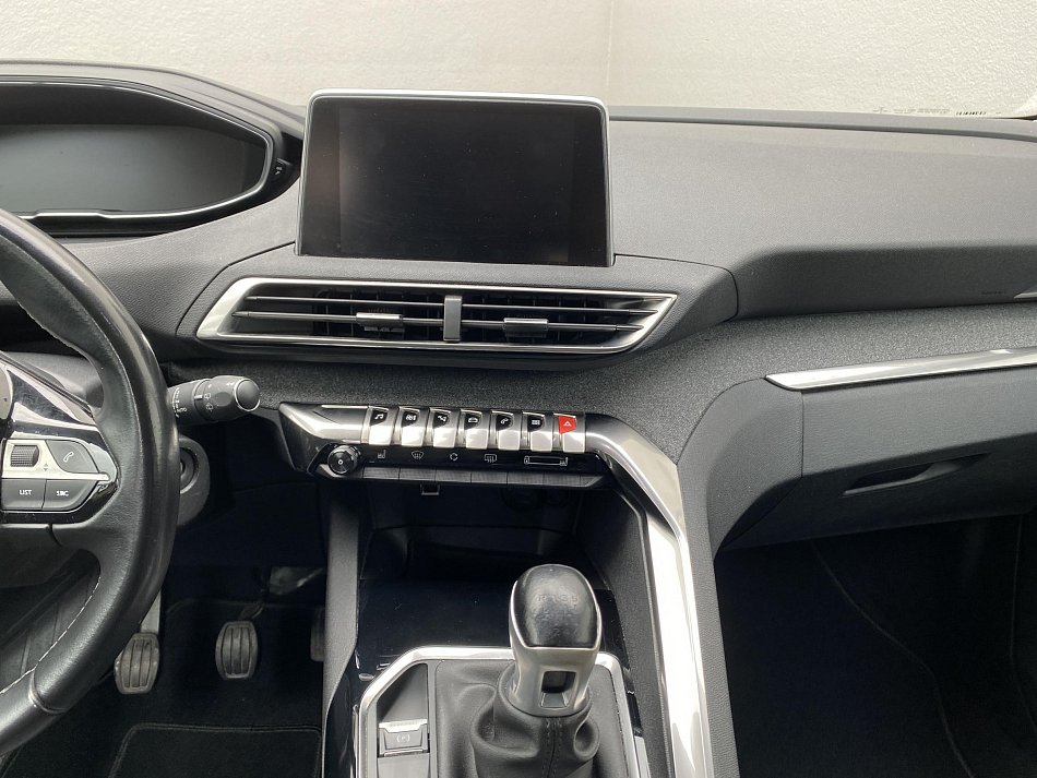 Peugeot 3008 1.6 HDi Allure