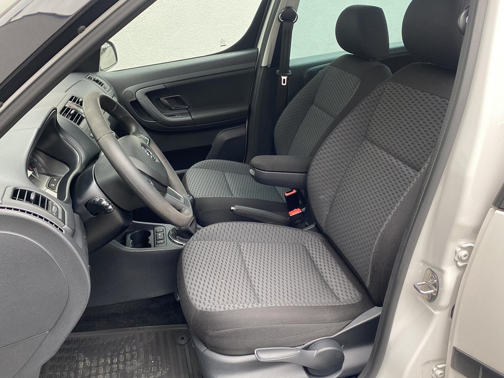 Škoda Roomster 1.2 TSi Ambition