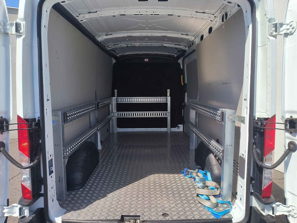 Ford Transit 2.0TDCi Trend L3H2