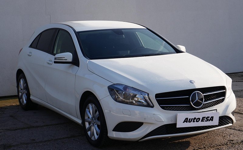 Mercedes-Benz Třída A 1.6i  A180