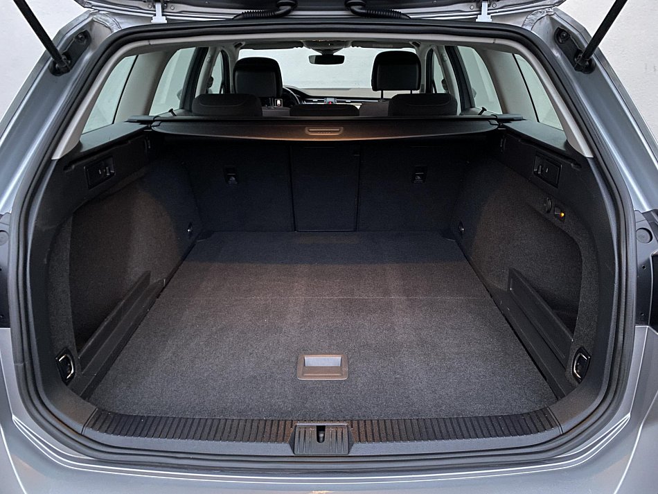 Volkswagen Passat 2.0 TDi Business 4x4