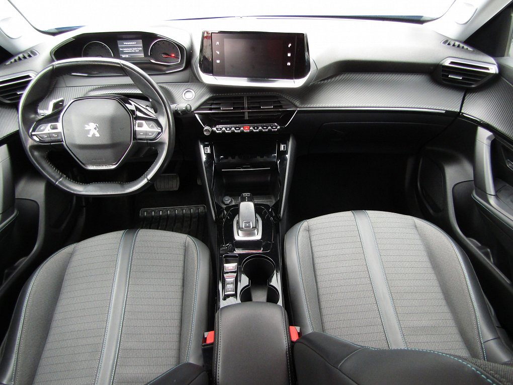 Peugeot 2008 1.2 PT Allure