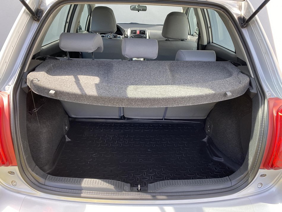 Toyota Auris 1.6i 