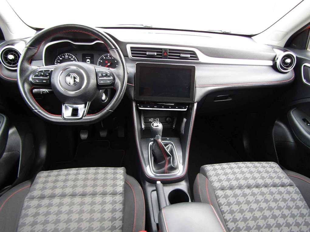 MG ZS 1.5 DVVT 