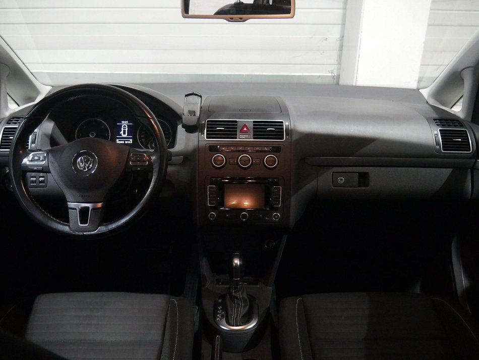 Volkswagen Touran 2.0 TDi 