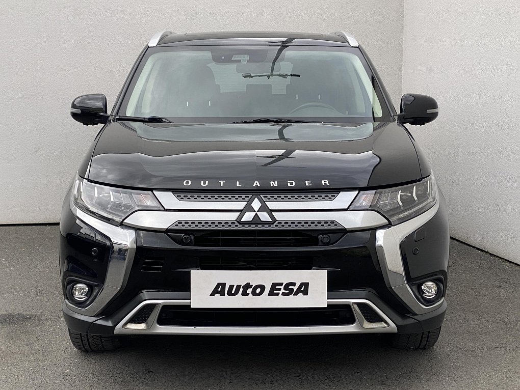 Mitsubishi Outlander 2.0 MIVEC Instyle AWD