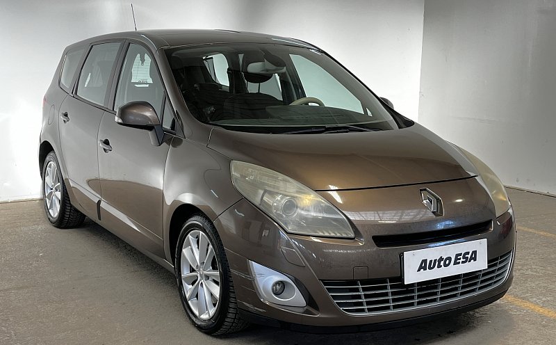 Renault Grand Scénic 2.0 dCi  7míst