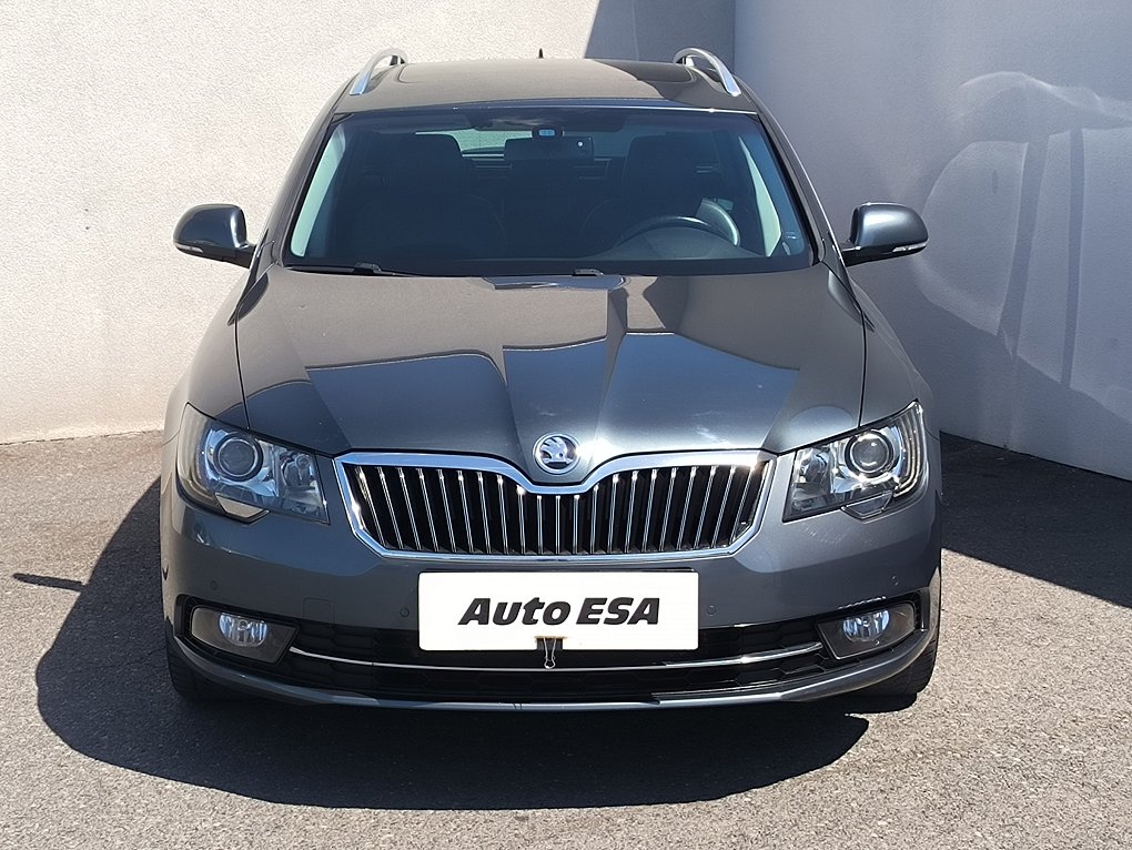 Škoda Superb II 2.0 TDi Elegance
