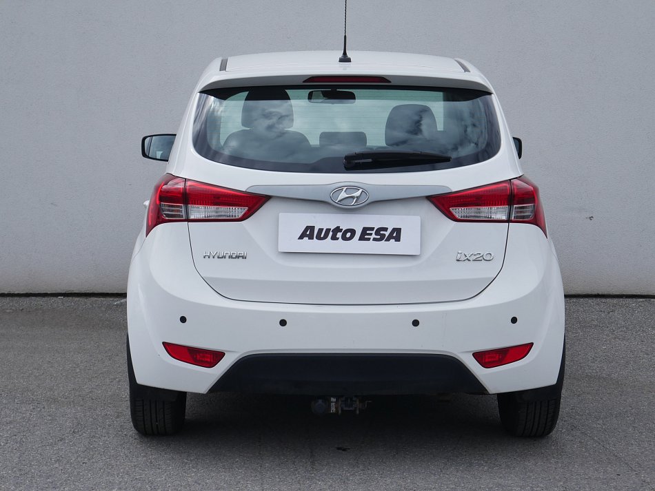 Hyundai Ix20 1.4i 