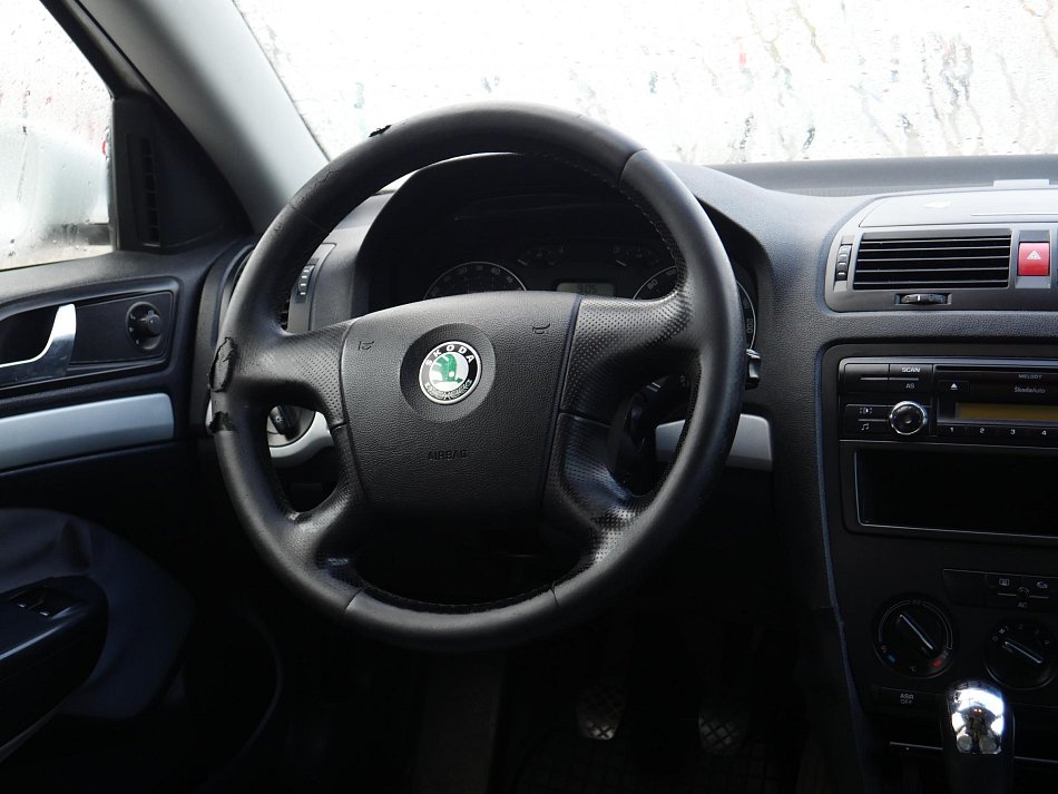 Škoda Octavia II 1.6MPi 