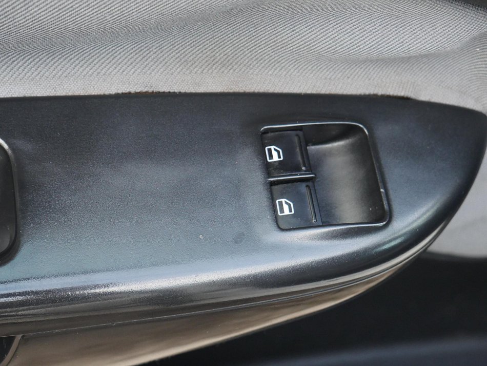 Škoda Octavia II 1.6MPi 