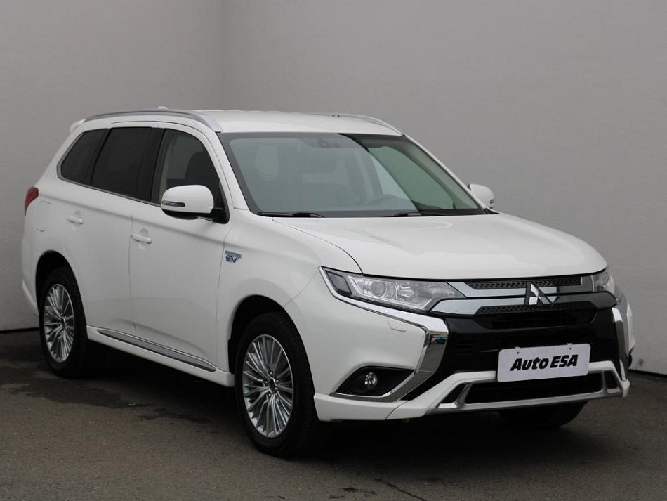 Mitsubishi Outlander 2.0  4x4