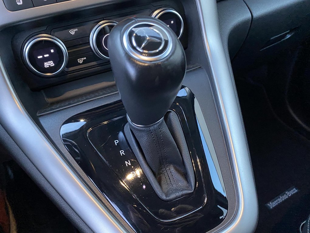 Mercedes-Benz T-Class 1.3i  T-180