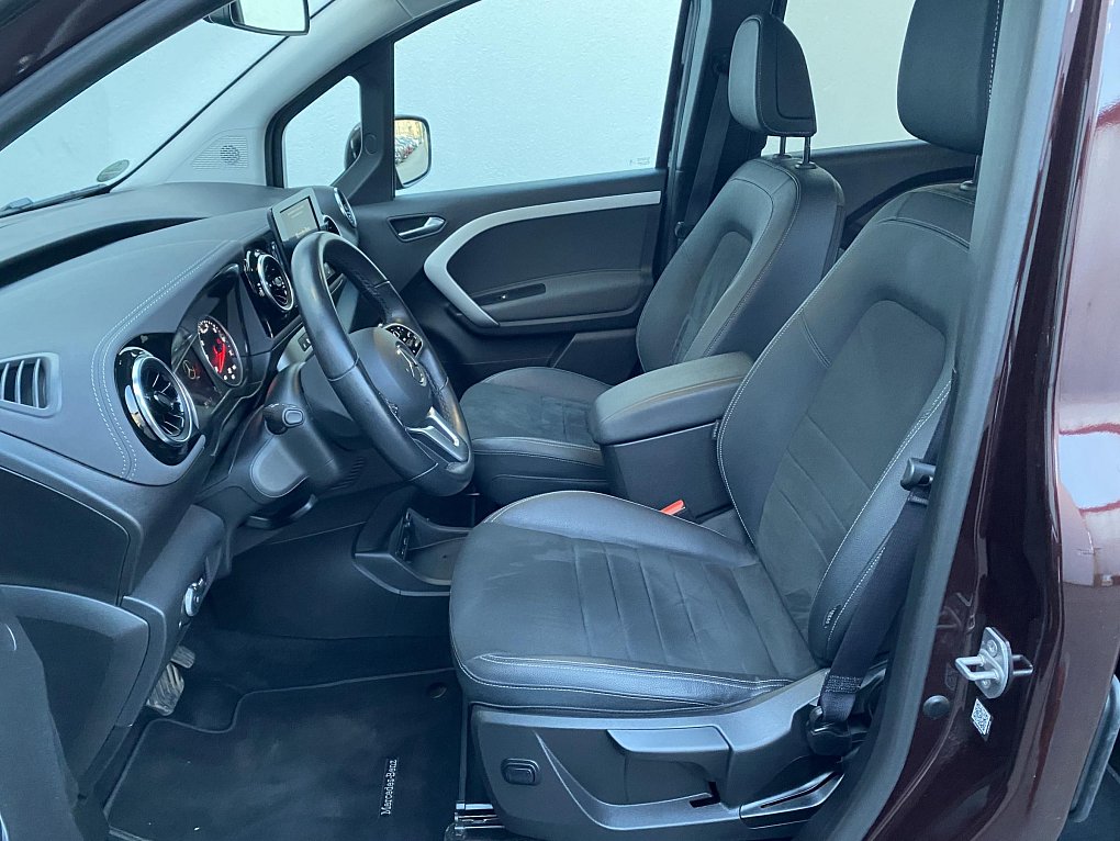 Mercedes-Benz T-Class 1.3i  T-180