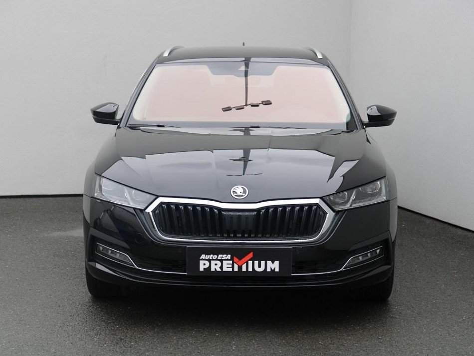 Škoda Octavia IV 1.5 TSI 