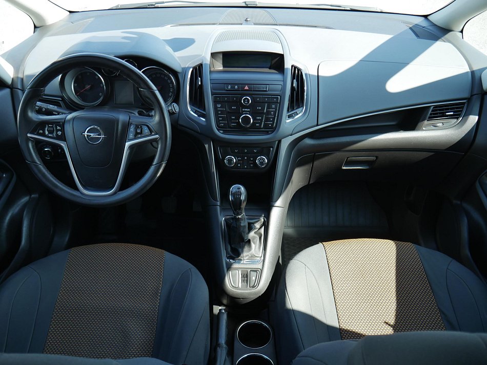 Opel Zafira 2.0 CDTi 