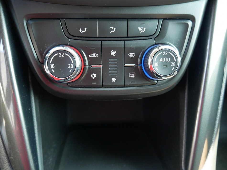 Opel Zafira 2.0 CDTi 