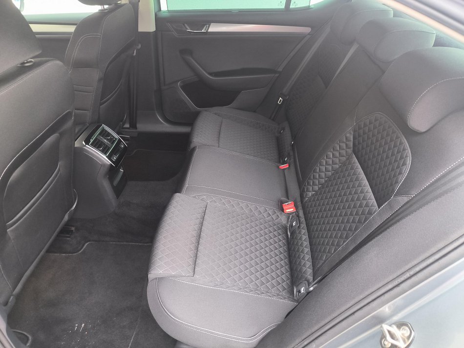 Škoda Superb III 1.4 TSi Style