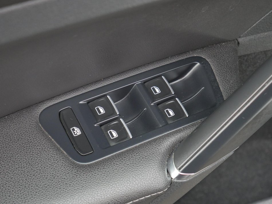 Volkswagen Golf 1.4 TSi Highline