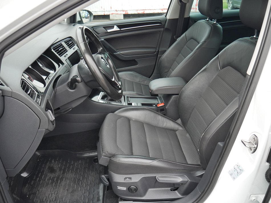 Volkswagen Golf 1.4 TSi Highline