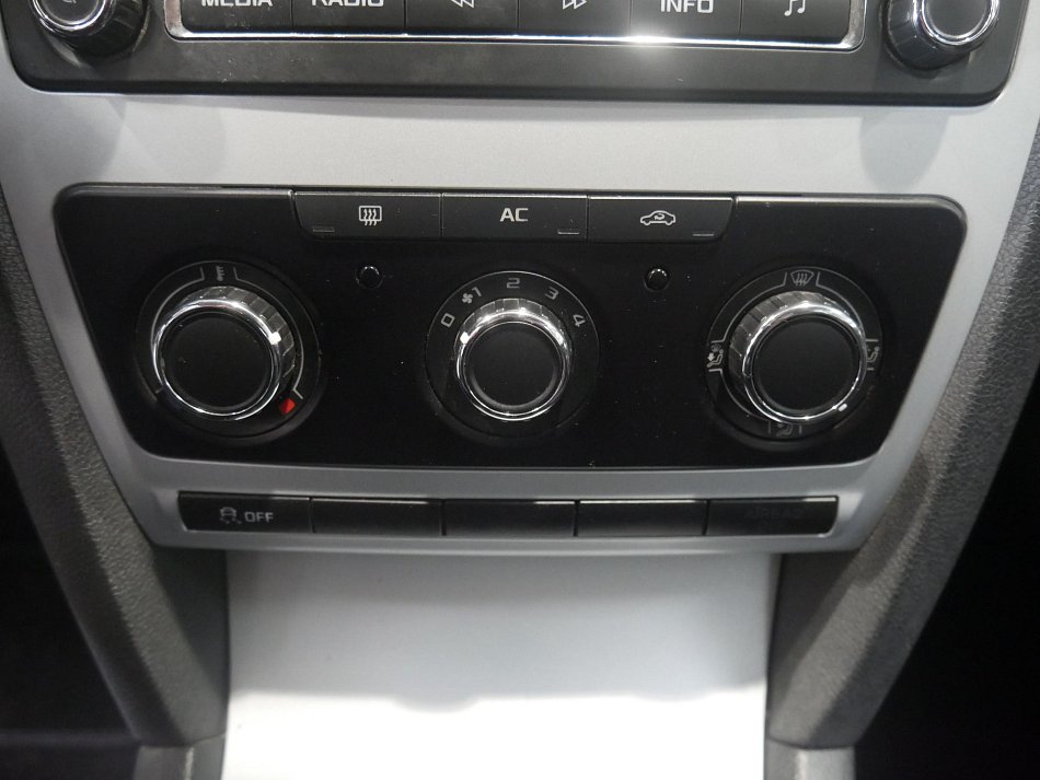 Škoda Octavia II 2.0TDi 