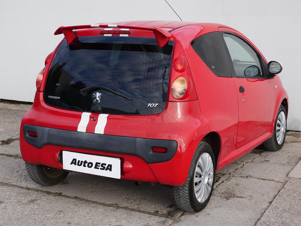 Peugeot 107 1.0i 