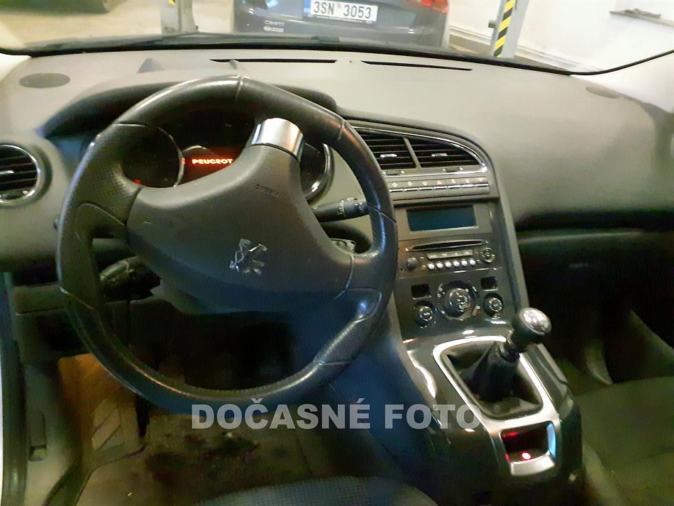 Peugeot 5008 2.0HDi 