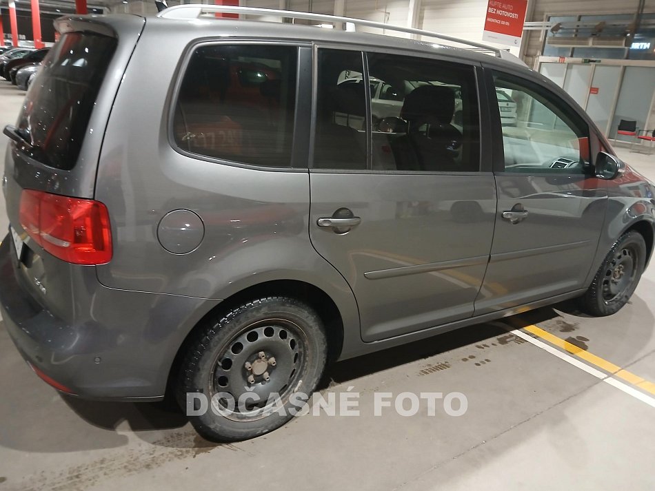 Volkswagen Touran 2.0 TDi 