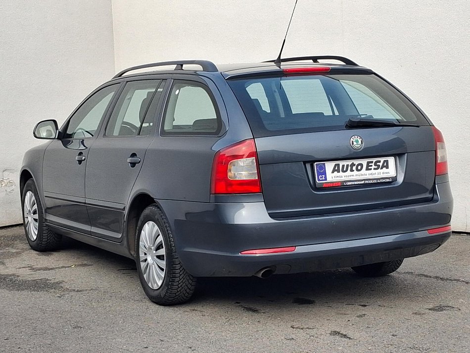 Škoda Octavia II 1.6 TDi Ambiente