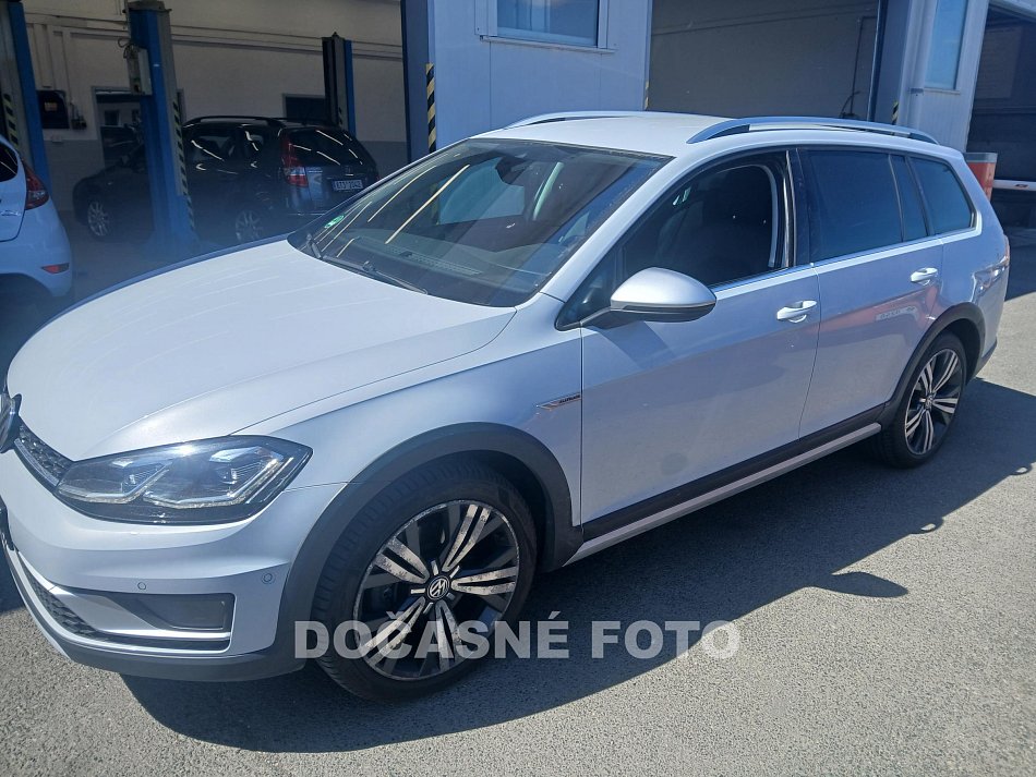 Volkswagen Golf 2.0 TDI 