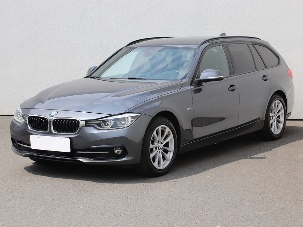 BMW Řada 3 1.5i Sport Line 318