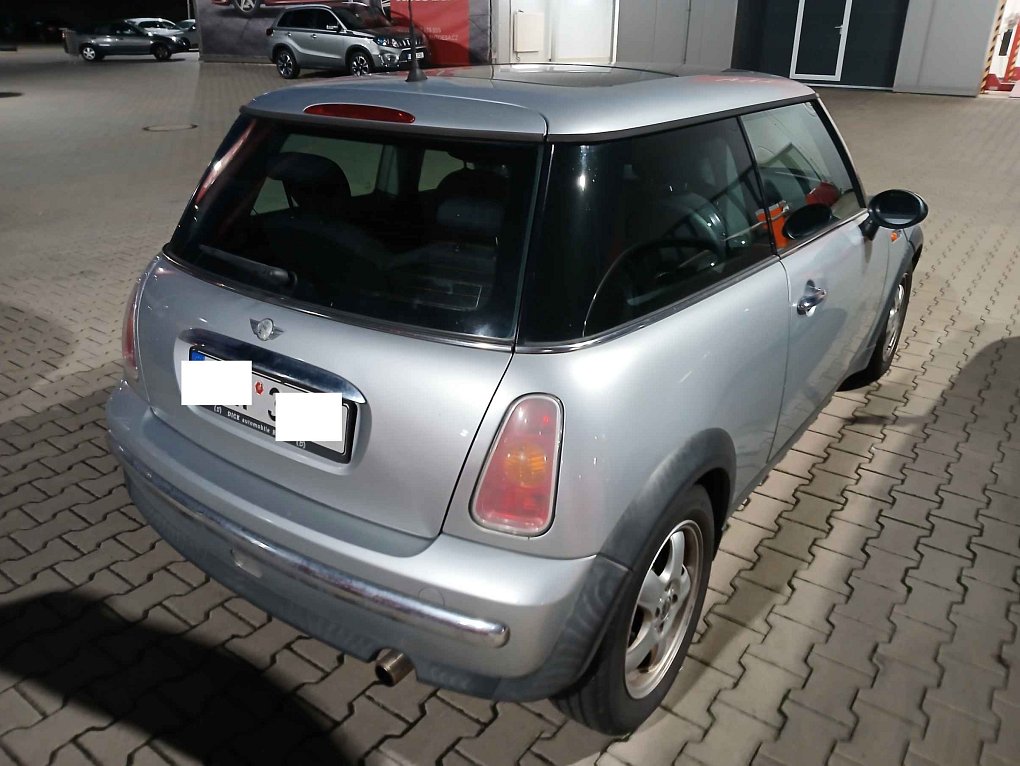 Mini Cooper 1.6i 