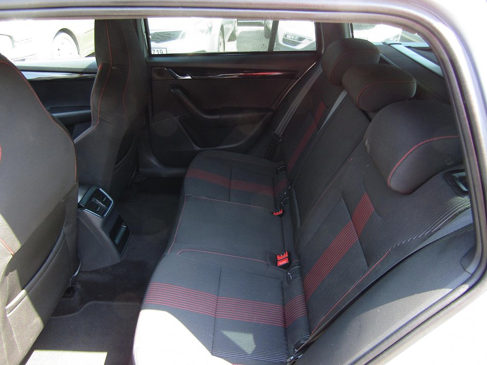 Škoda Octavia III 1.6 TDI Style